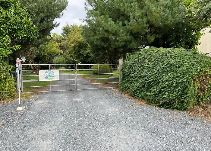 A La Campagne La Ch Tite Bauquerie Bed & Breakfast